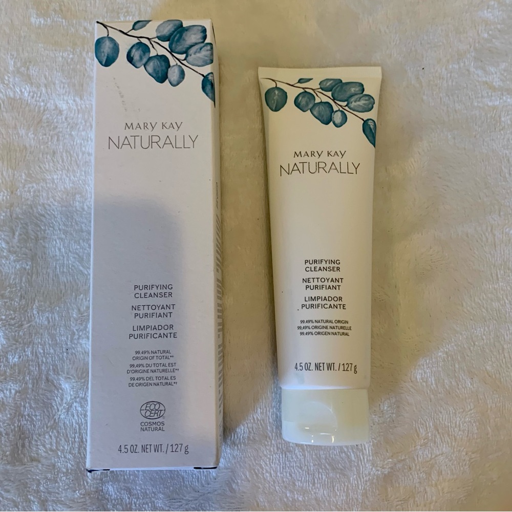 Mary Kay Naturally Purifying Cleanser